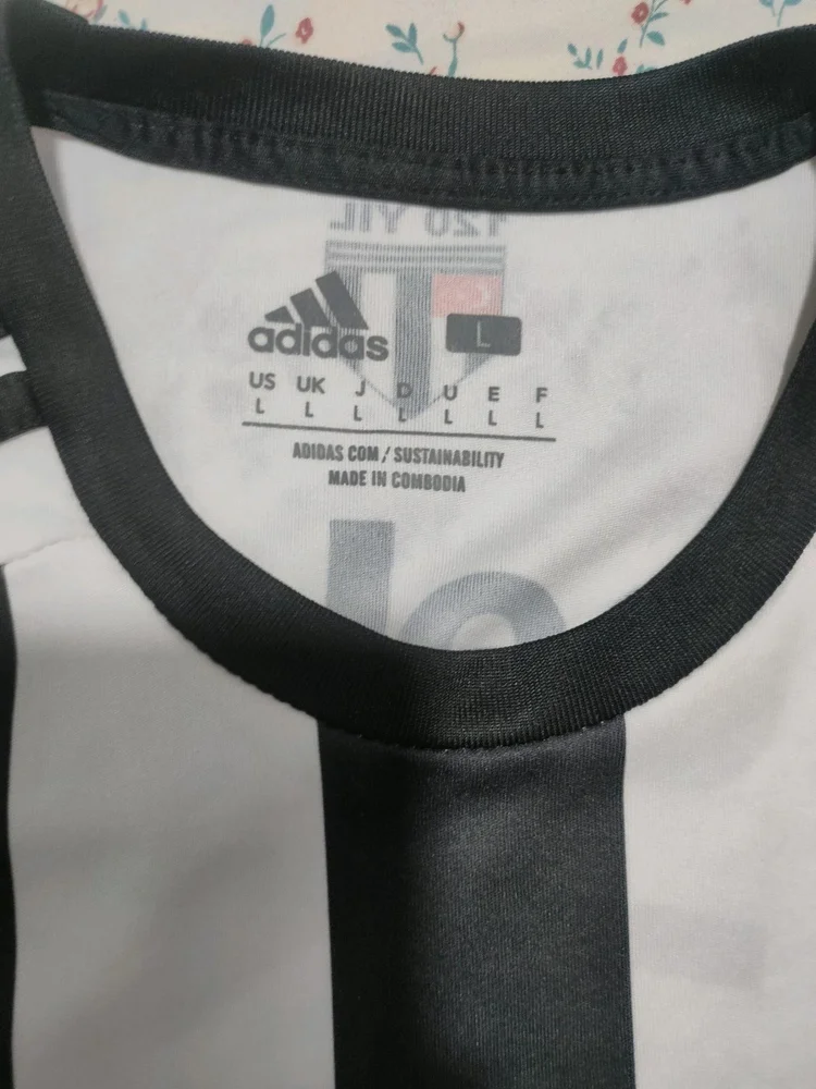 adidas T-shirts, size L, photo 4