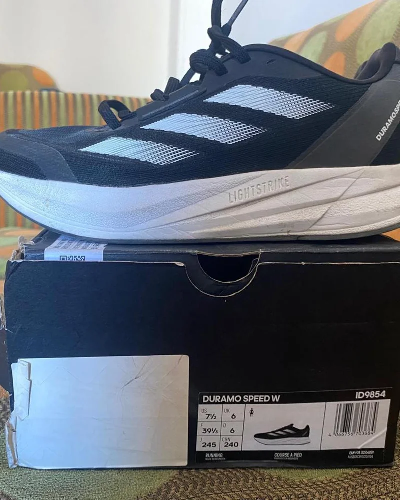 adidas Sneakers, size 39.5, photo 2