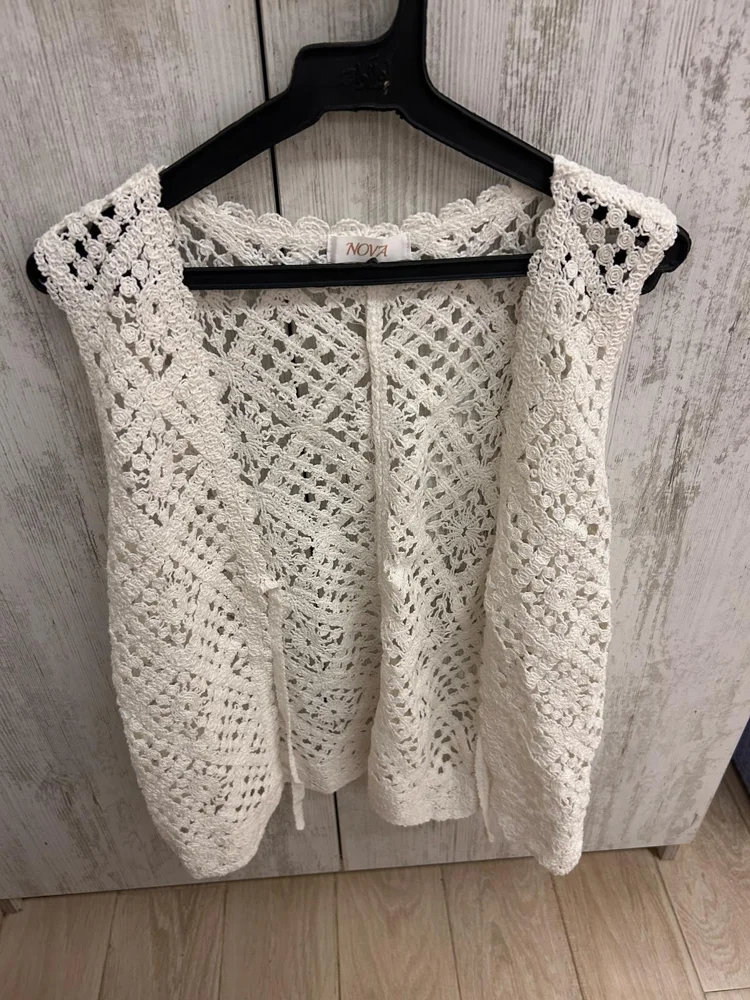 Sweaters & Pullovers