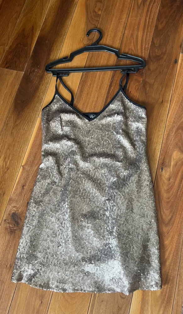 Mini Dresses