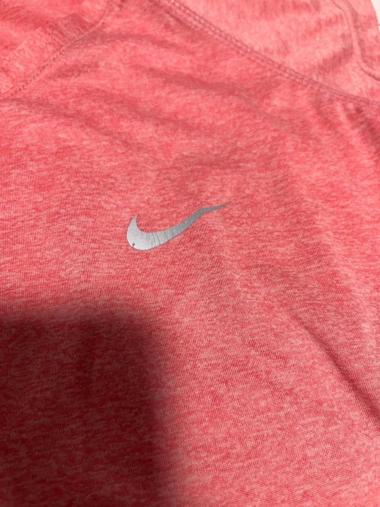 Nike T-shirts, size XS / 34 / 6, photo 3