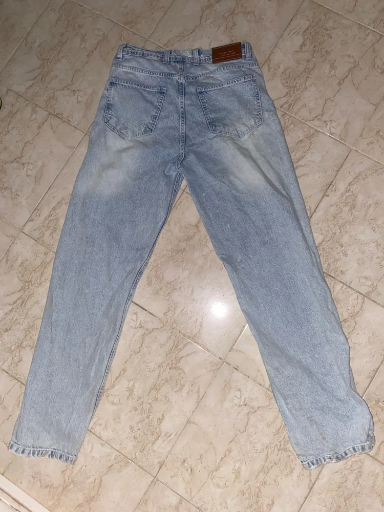 Rebel Jeans