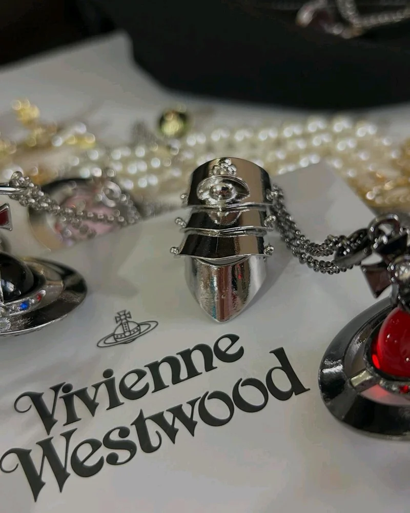 Vivienne Westwood Rings