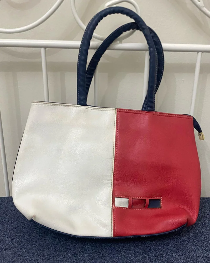 Tommy Hilfiger Shoulder Bag