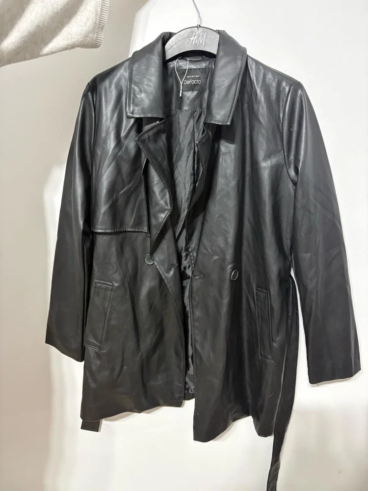 Defacto Coats