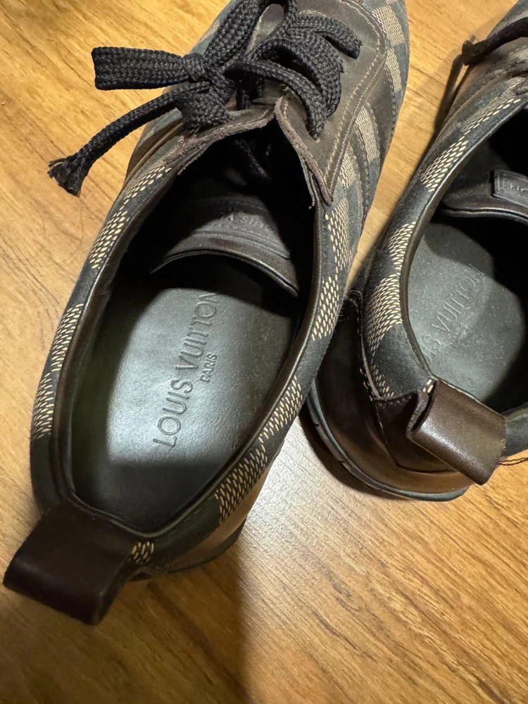 Louis Vuitton Sneakers, size 42, photo 2