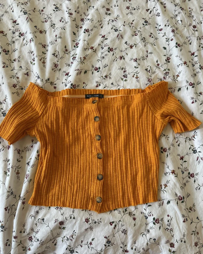 Bershka Crop Tops