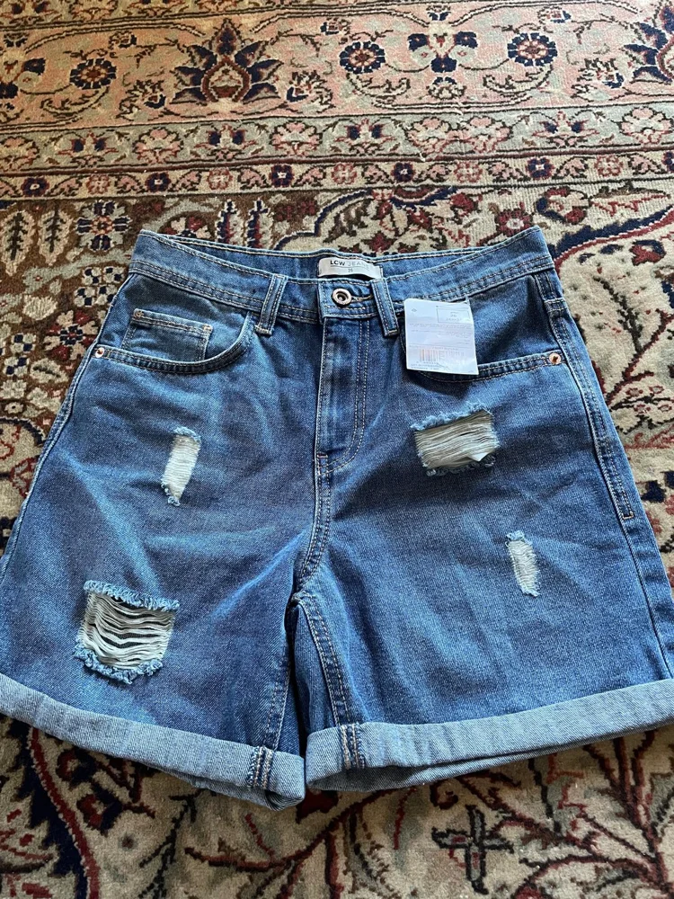 LC Wakiki Shorts