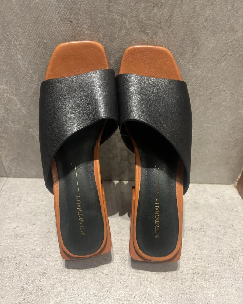 Urban Outfitters Sandals, size 36.5, photo 3