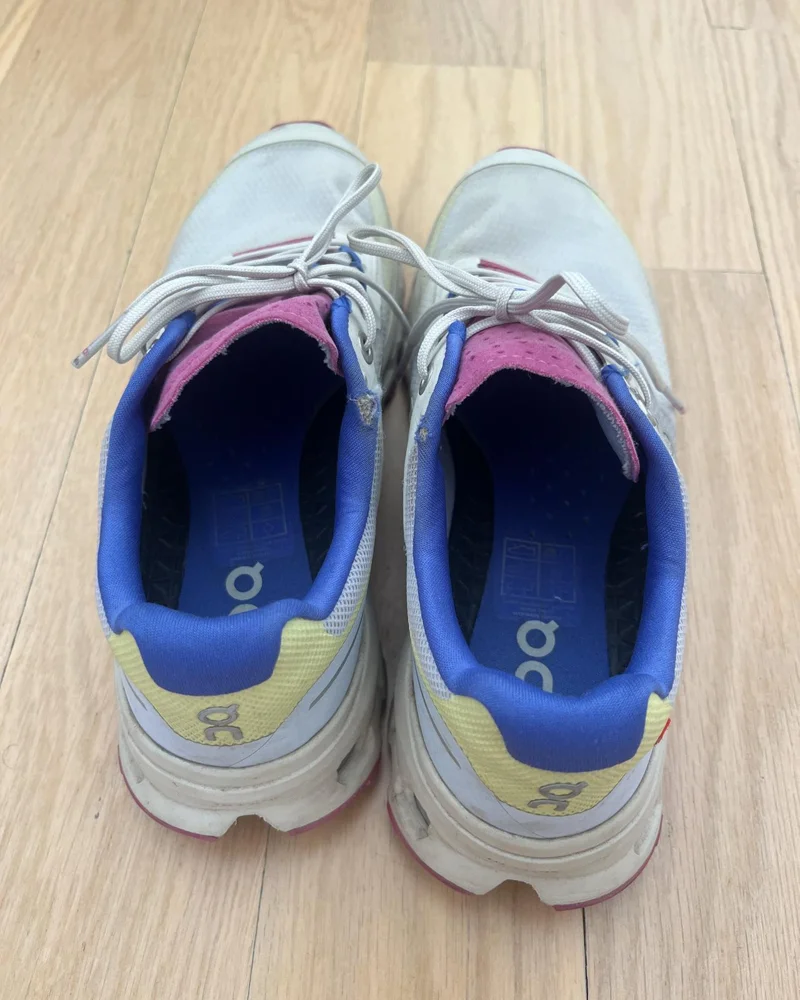 On Cloud Sneakers, size 37.5, photo 3