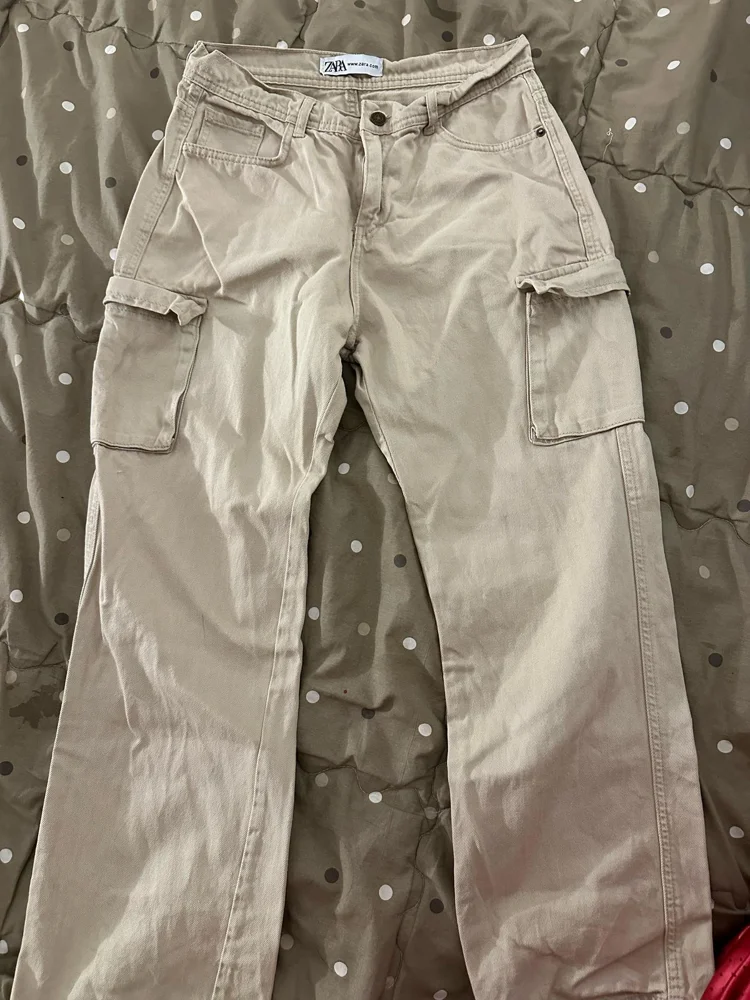 Zara Jeans