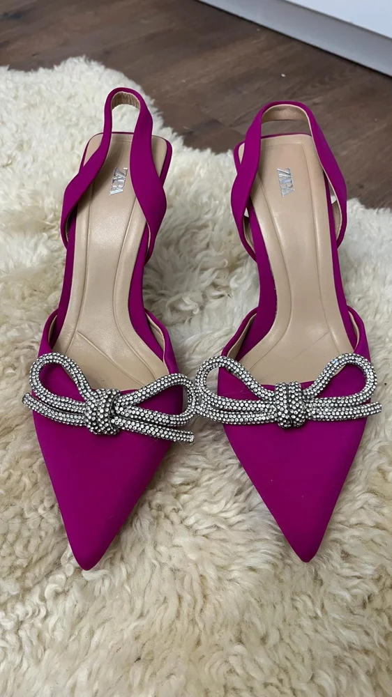 Zara Pumps
