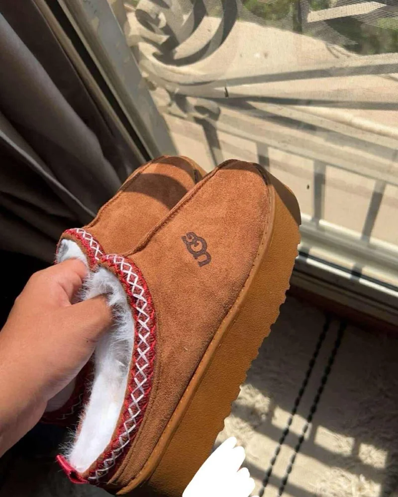 UGG Since 1974 Boots, size 37, photo 3