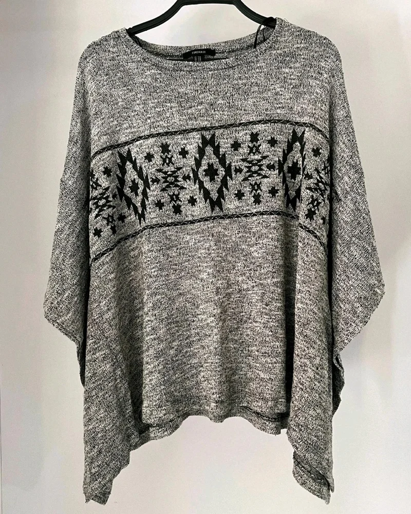 Forever 21 Sweaters & Pullovers