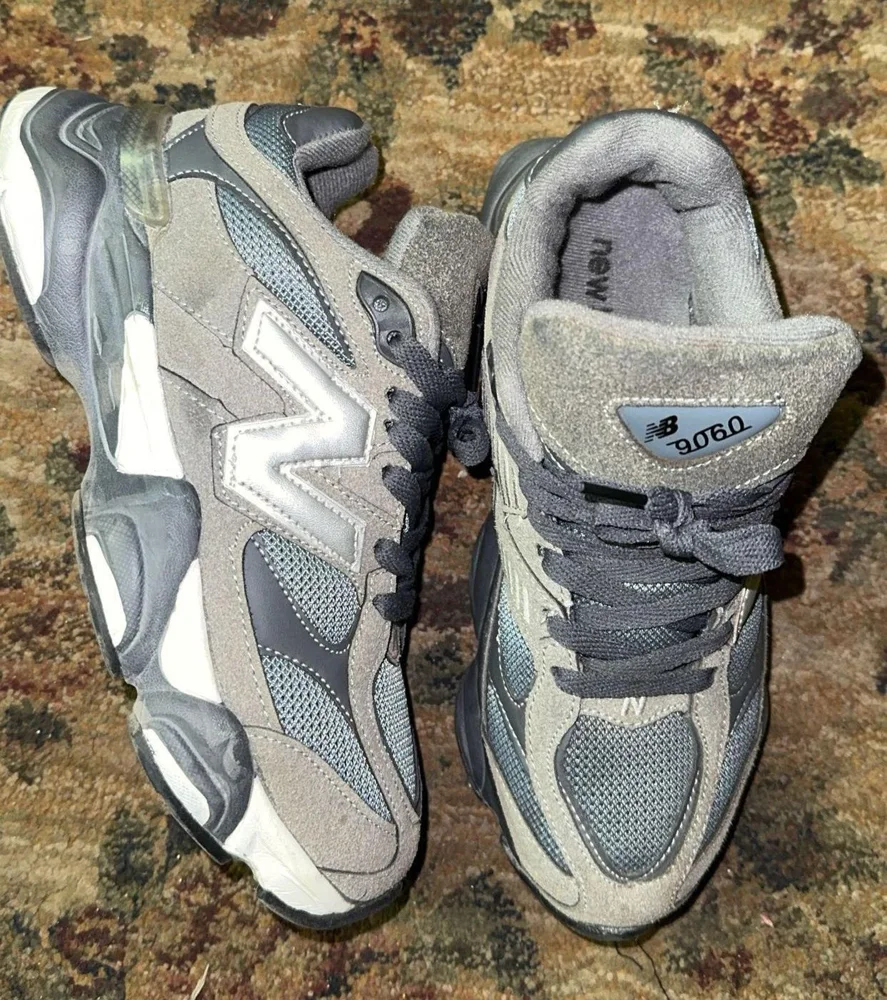New Balance Sneakers