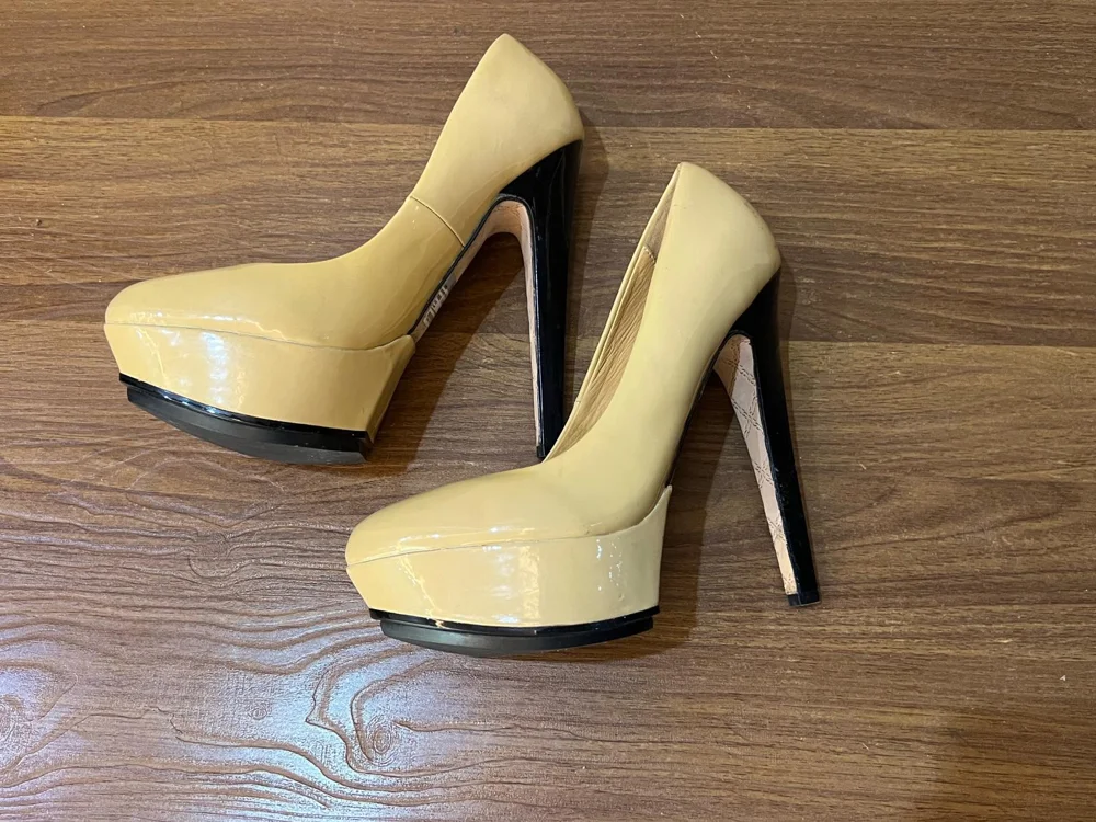Pumps, size 37.5, photo 5