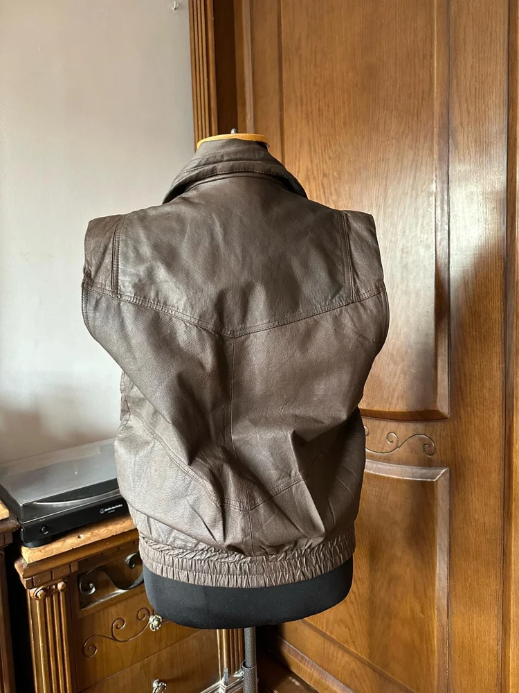 Vests, size M, photo 4