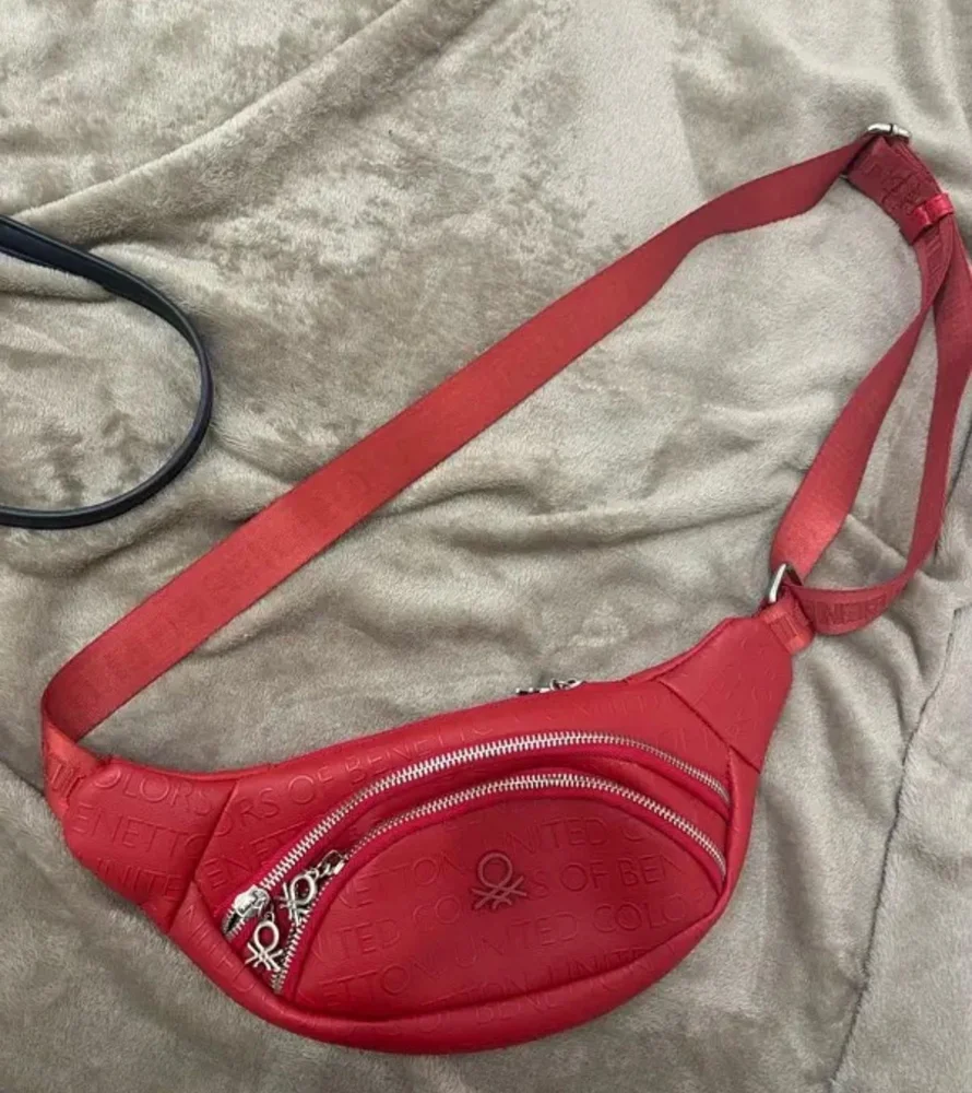 United Colors of Benetton Cross-Body Bag