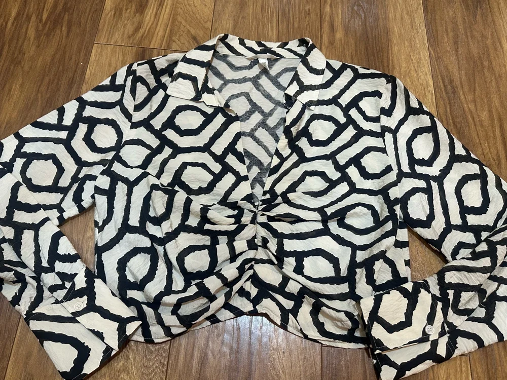 H&M Blouses