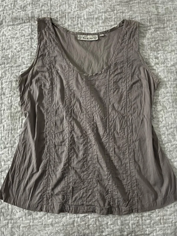 Too K bis Tank Tops