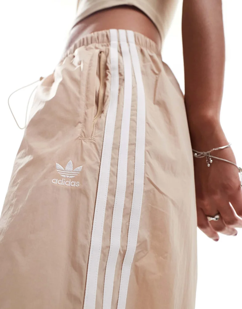 adidas Pants, size XXL / 44 / 16, photo 3