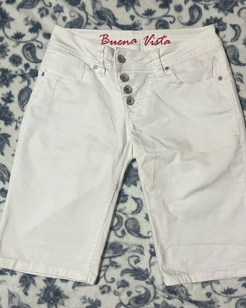 Buena Vista Shorts