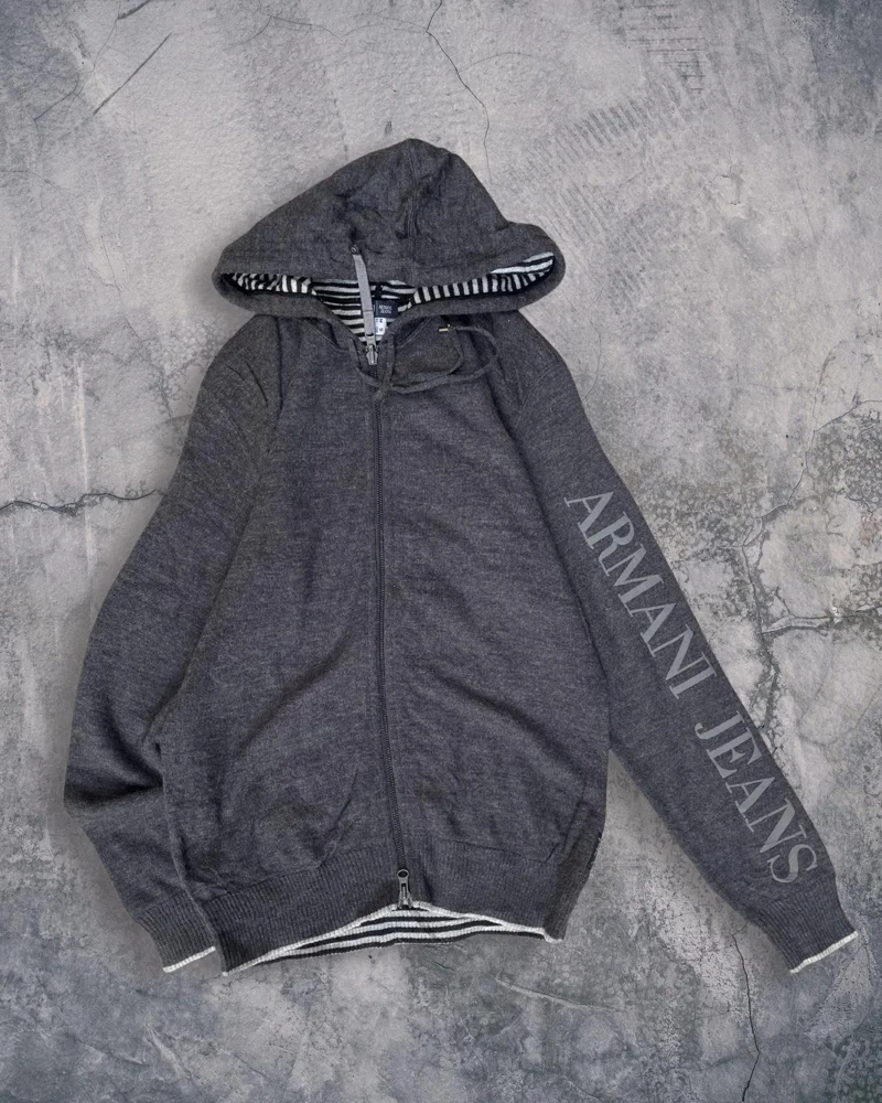 Armani Jeans Sweaters, size M, photo 3