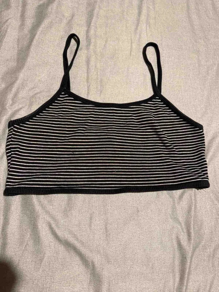Lefties Crop Tops, size XS / 34 / 6, photo 2