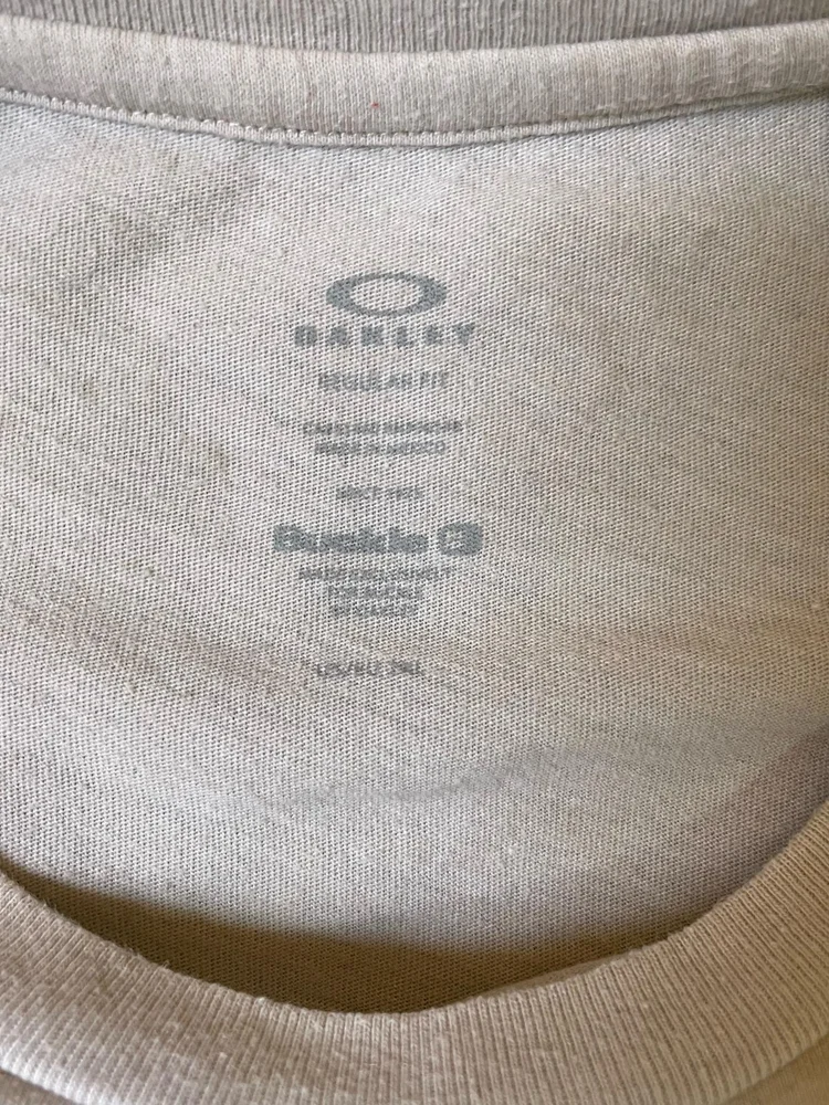 Oakley T-shirts, size XL, photo 3
