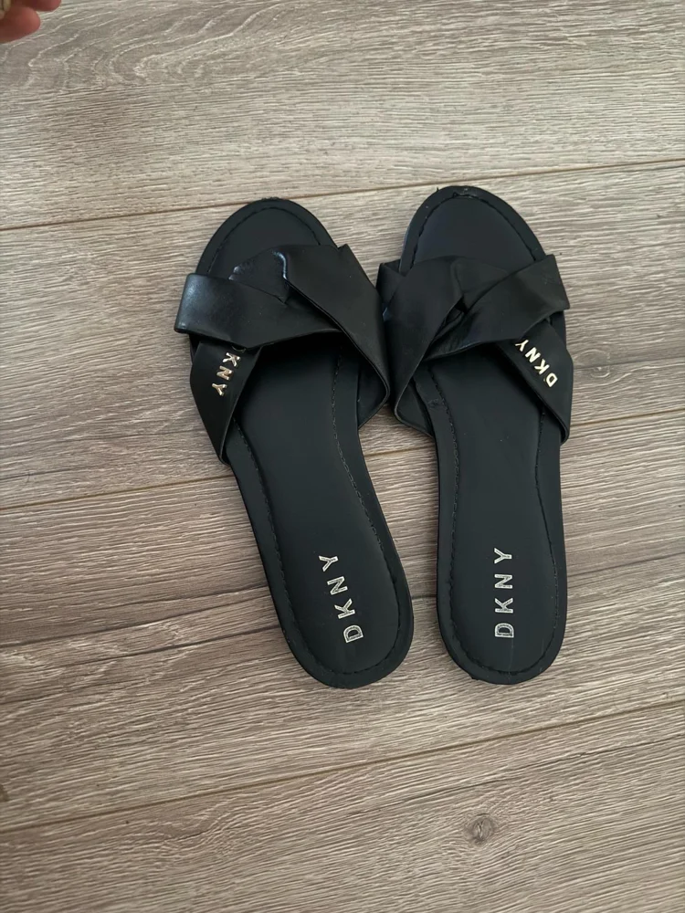 DKNY Flip-flops, size 38, photo 2