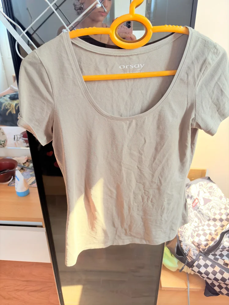 T-shirts