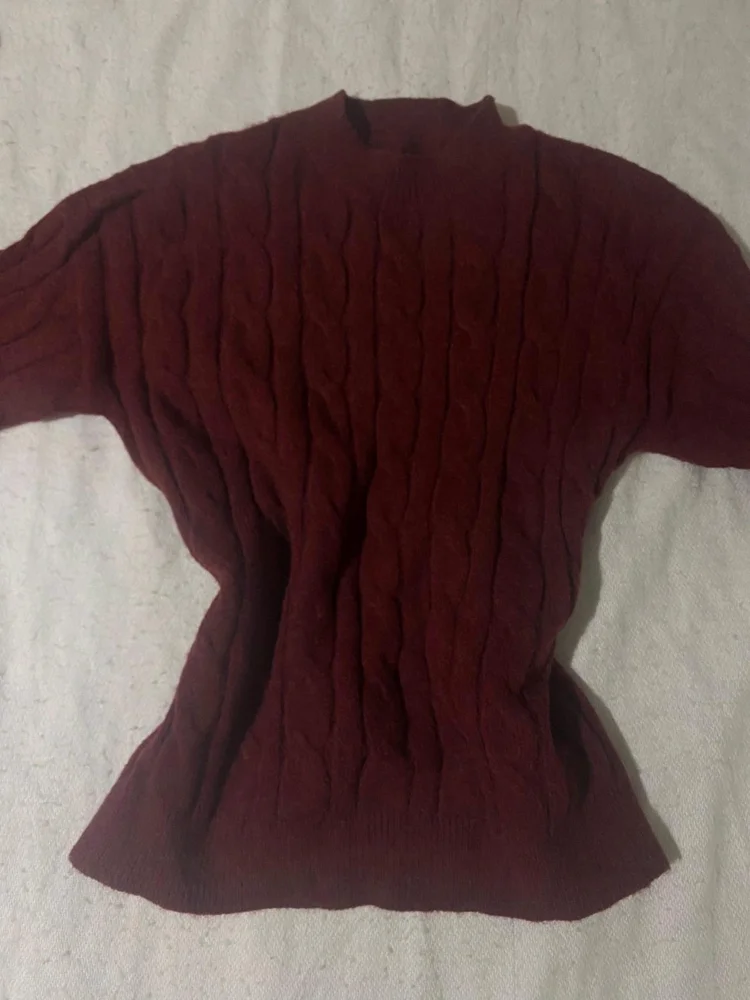 local brands Sweaters & Pullovers