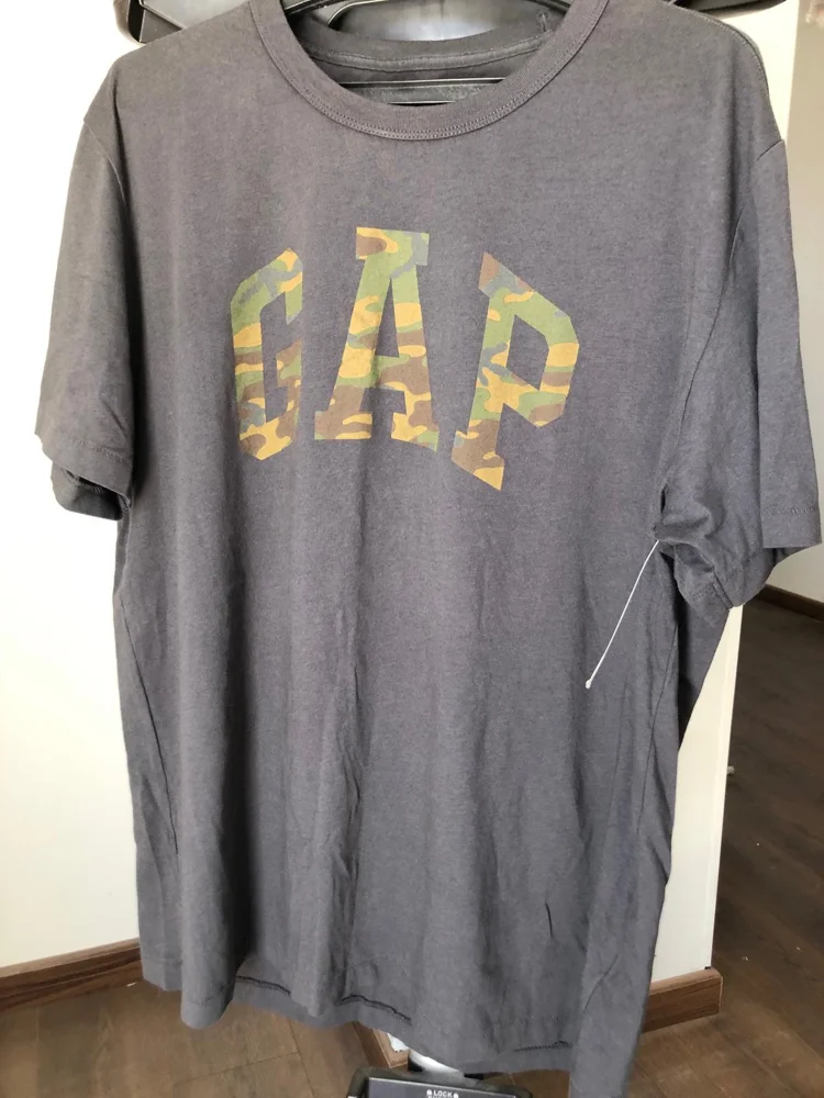 GAP T-shirts