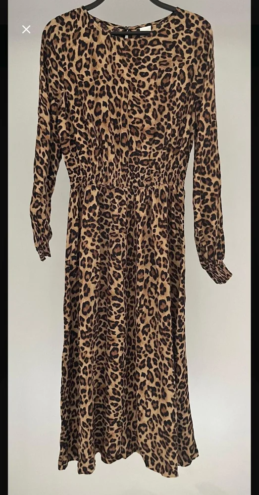 H&M Midi Dresses