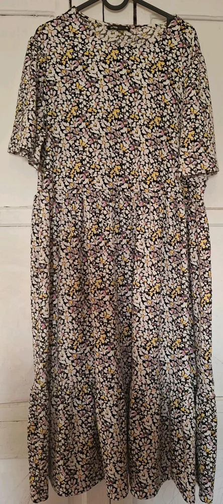LC Waikiki Midi Dresses