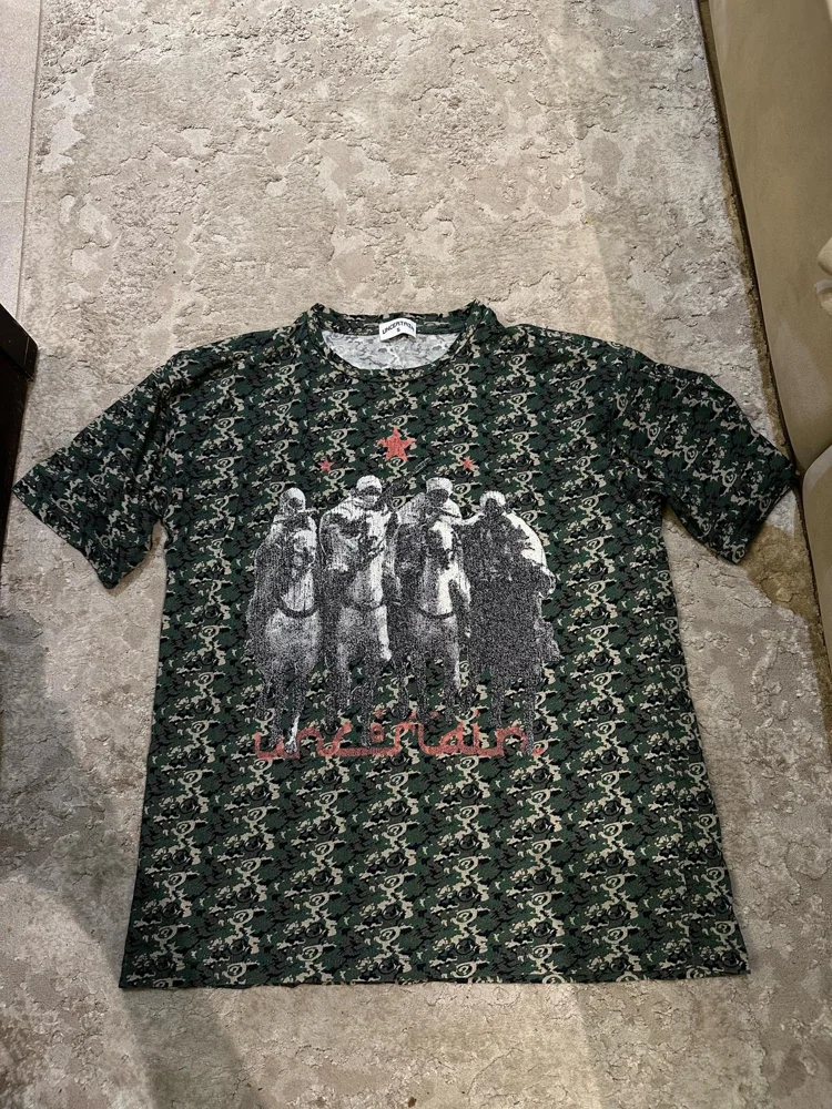 T-shirts