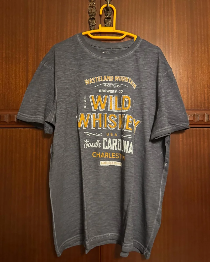 T-shirts