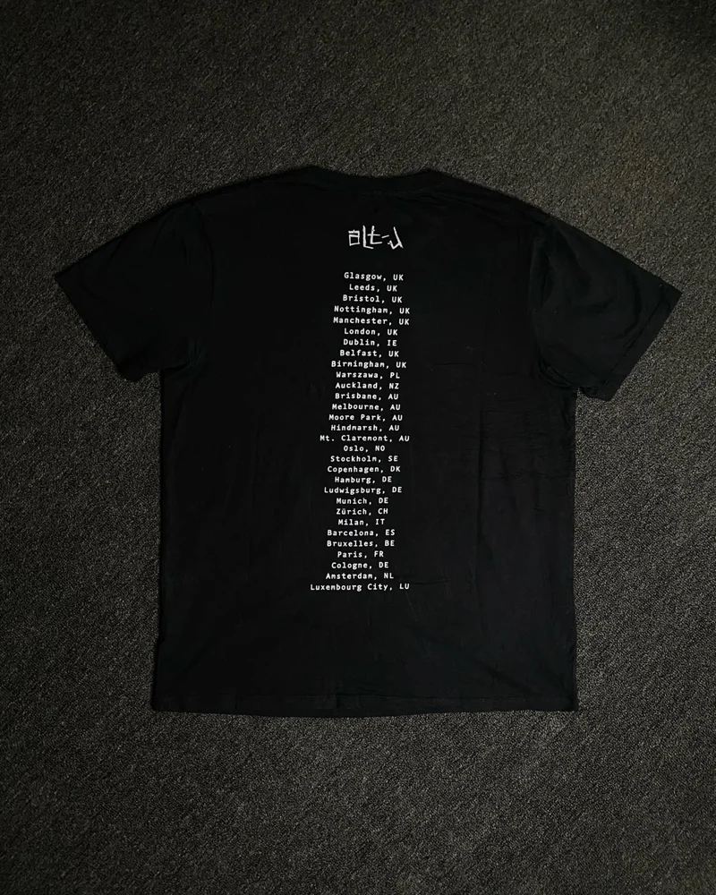 T-shirts, size L, photo 3