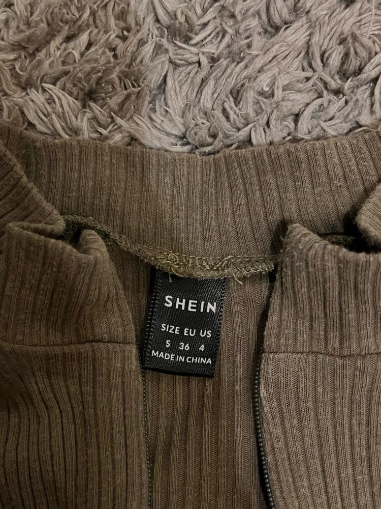 Shein Crop Tops, size XS / 34 / 6, photo 3