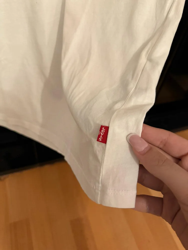 Levi's T-shirts, size M / 38 / 10, photo 4
