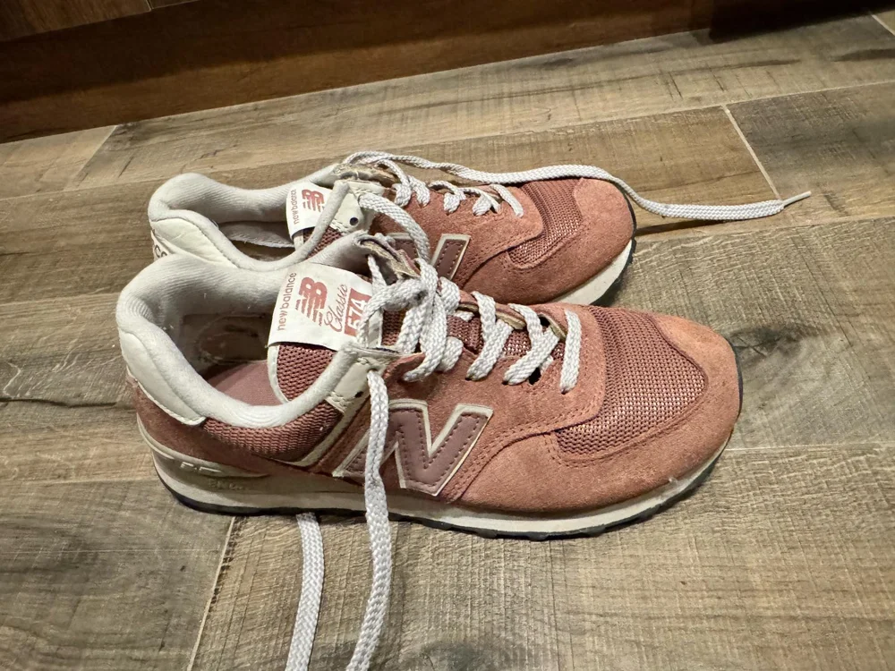 New Balance Sneakers, size 38, photo 3
