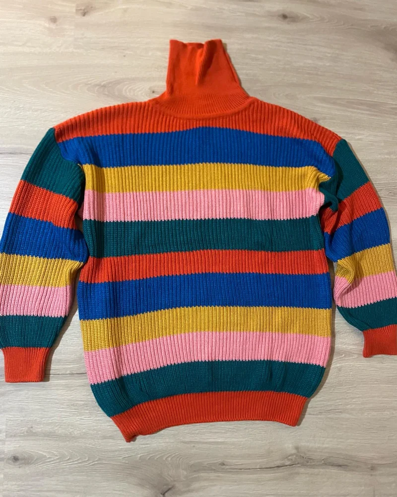 In Your Shoe Sweaters & Pullovers