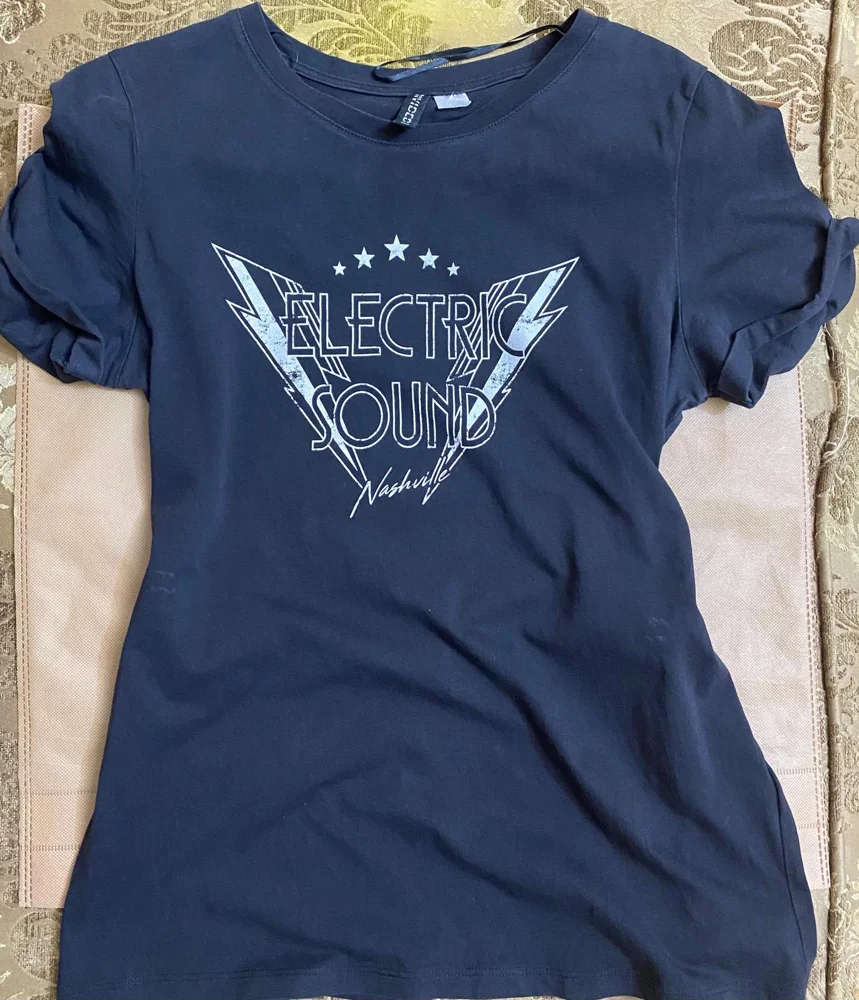 H&M T-shirts
