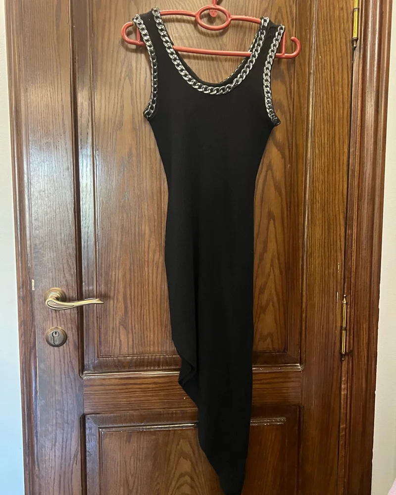 Midi Dresses