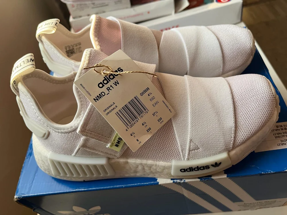 adidas Sneakers, size 37.5, photo 4