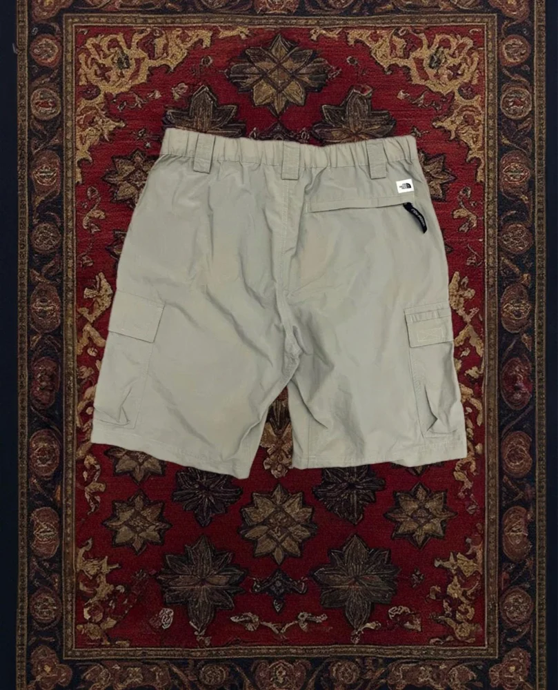 The North Face Shorts, size M, photo 2