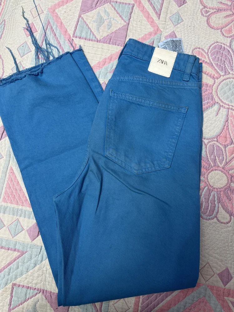 Zara Jeans