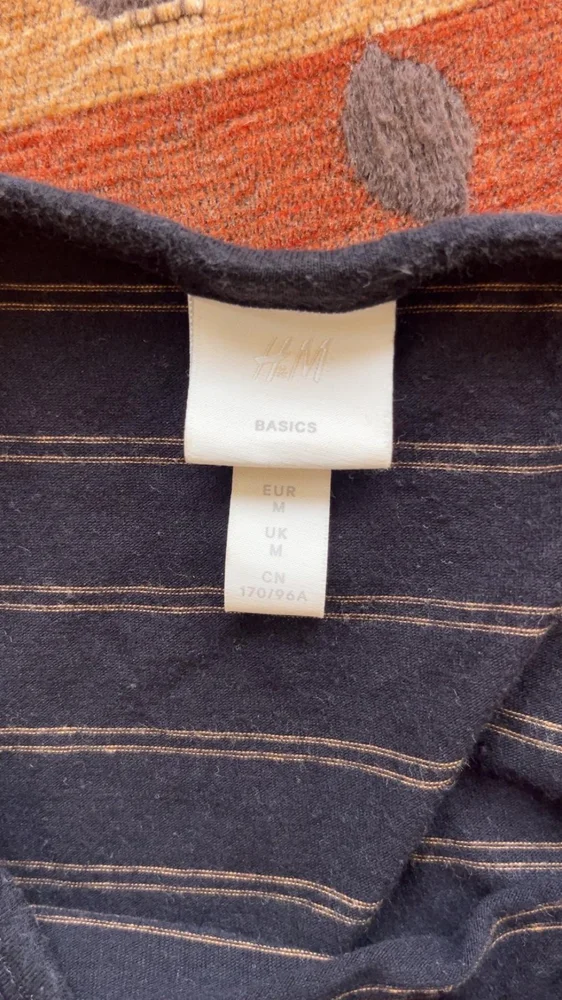 H&M T-shirts, size M / 38 / 10, photo 3