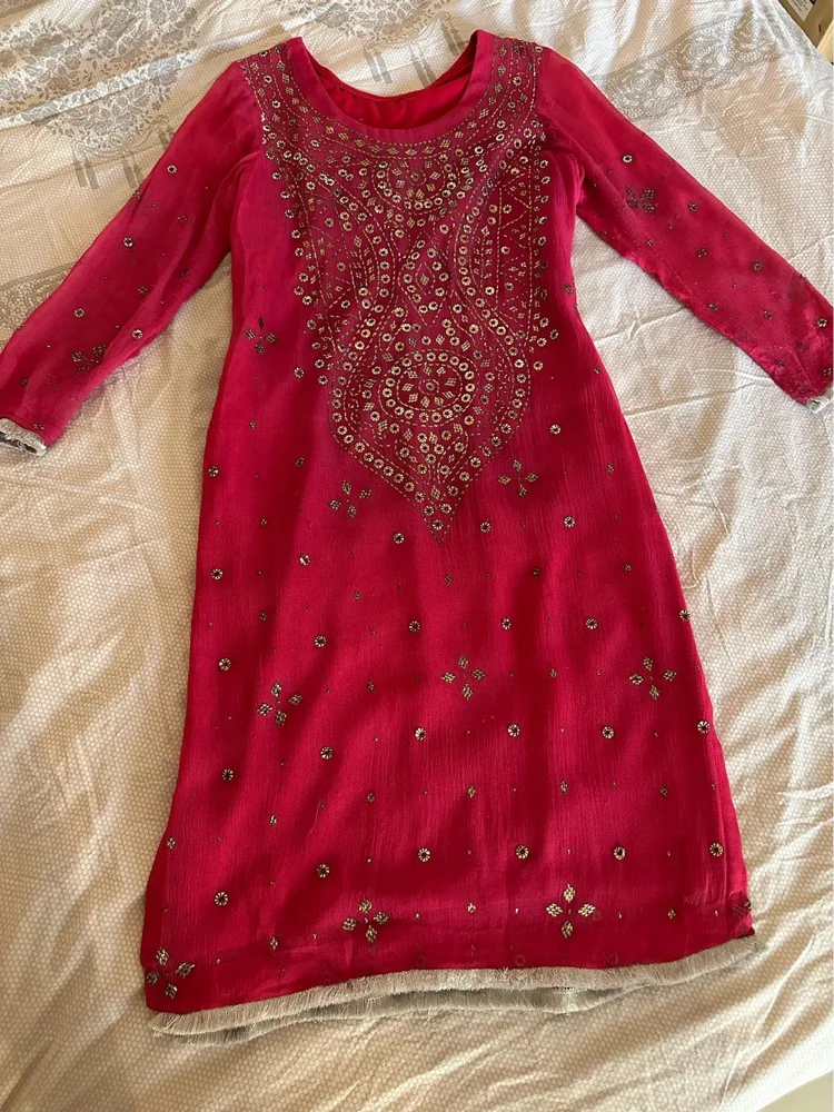 Midi Dresses