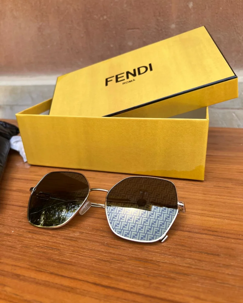 Fendi Sunglasses, size One size, photo 3